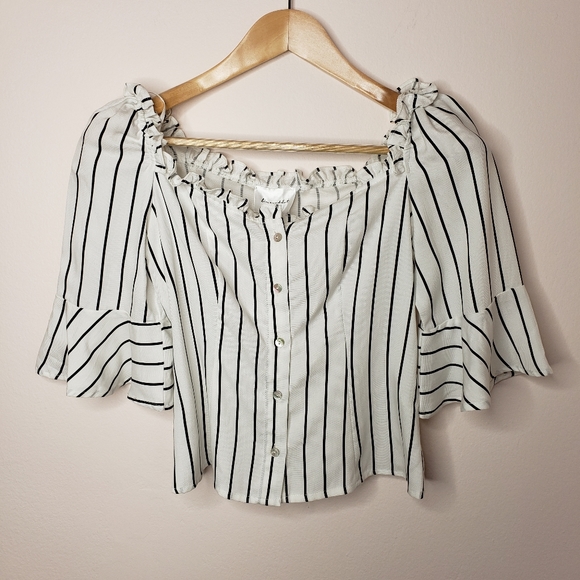 Line & Dot Elisa Stripe Top with Ruffles NWT - Picture 1 of 8